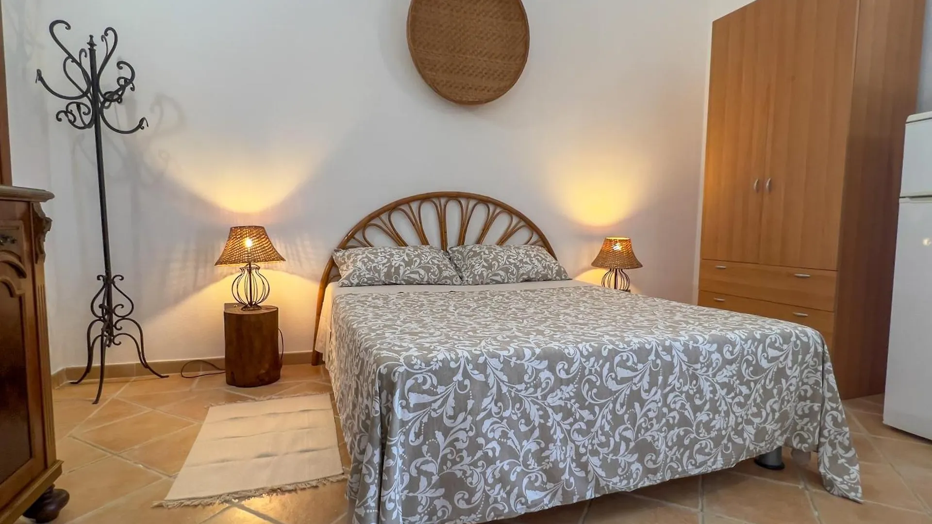 Apartman L'Olivastro Mini Country House Sant'Antonio di Gallura