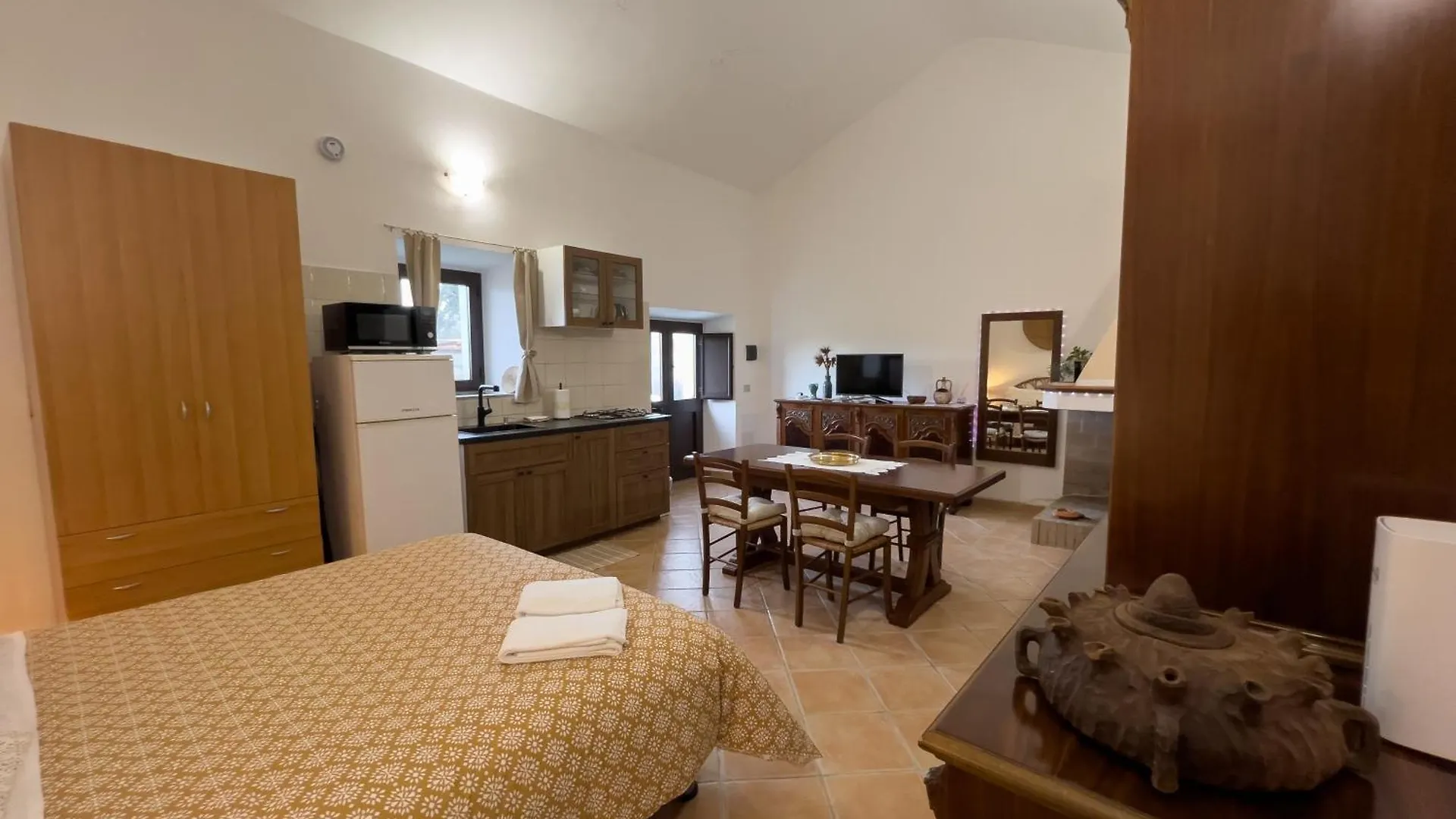 Apartman L'Olivastro Mini Country House Sant'Antonio di Gallura